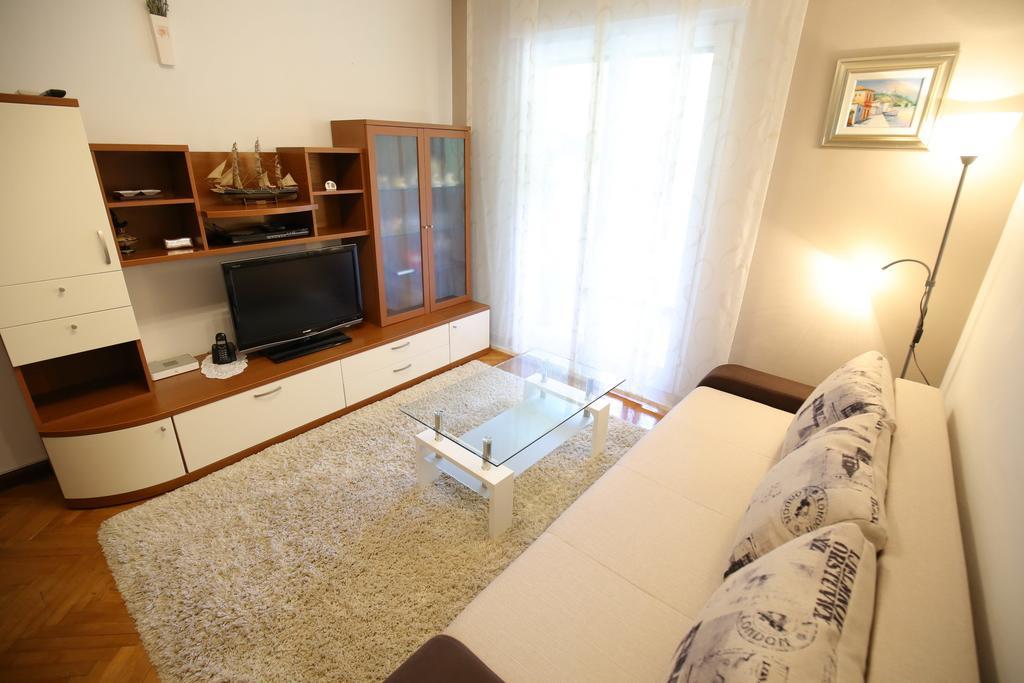 Apartment Navigare Zadar Kamer foto