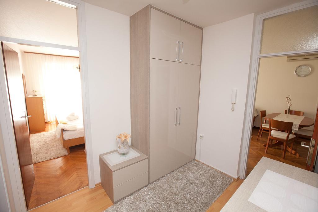 Apartment Navigare Zadar Kamer foto